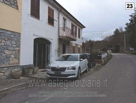 Photo: Immobile residenziale in Fabbrica Curone (AL)