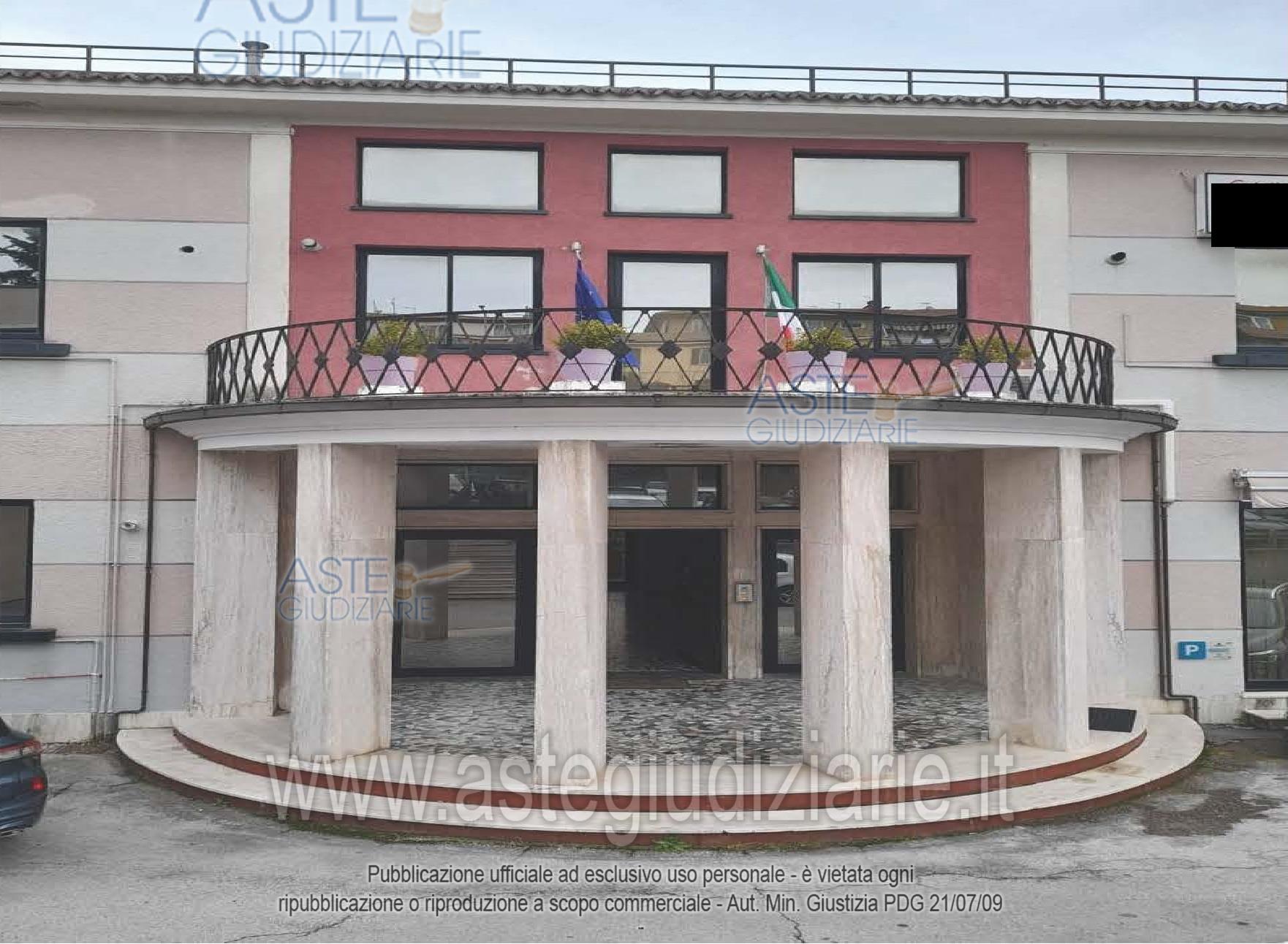 Photo: Immobile commerciale in Castelfidardo (AN)