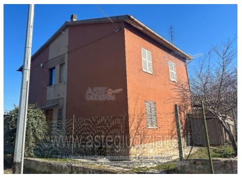 Foto: Immobile residenziale a Trecastelli (AN)