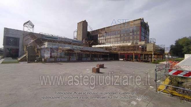 Foto: Immobile commerciale a Carbonia (CI)