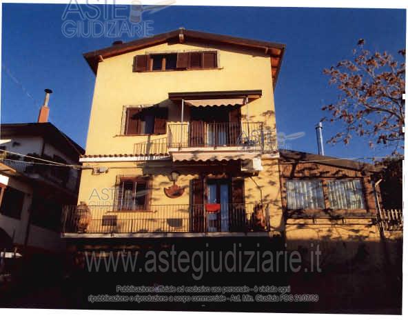 Photo: Immobile residenziale in Bronte (CT)