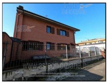 Photo: Immobile residenziale in Ciriè (TO)