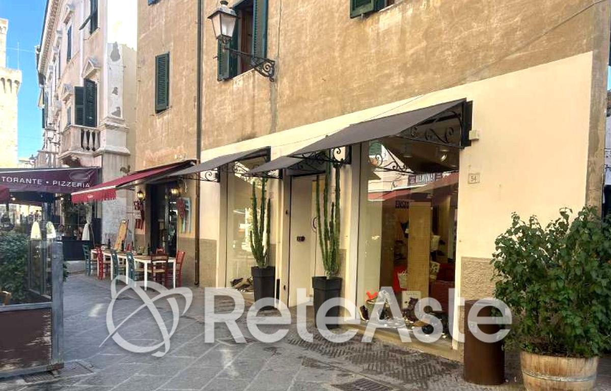 Foto del lotto: Immobile commerciale a Piombino
