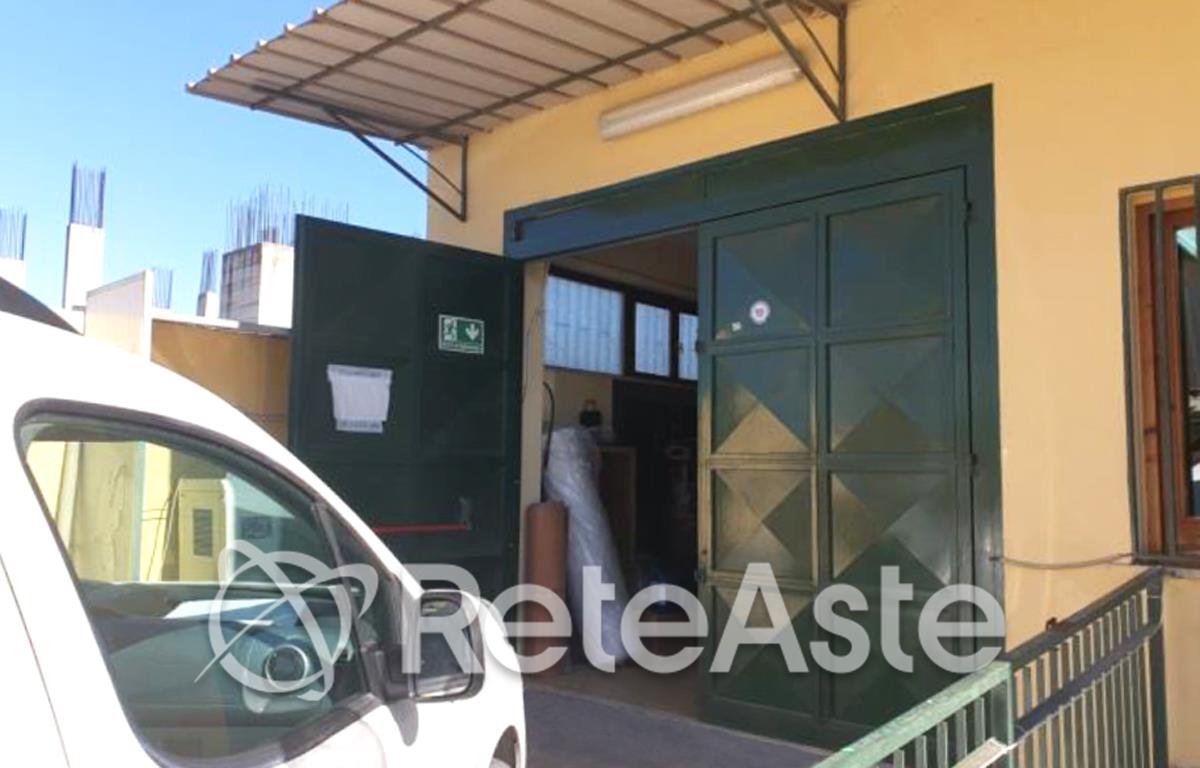 Foto del lotto: Immobile commerciale a Frattaminore