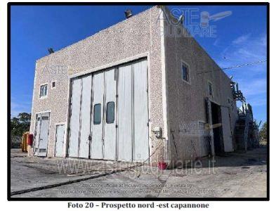 Photo: Immobile industriale in Simaxis (OR)
