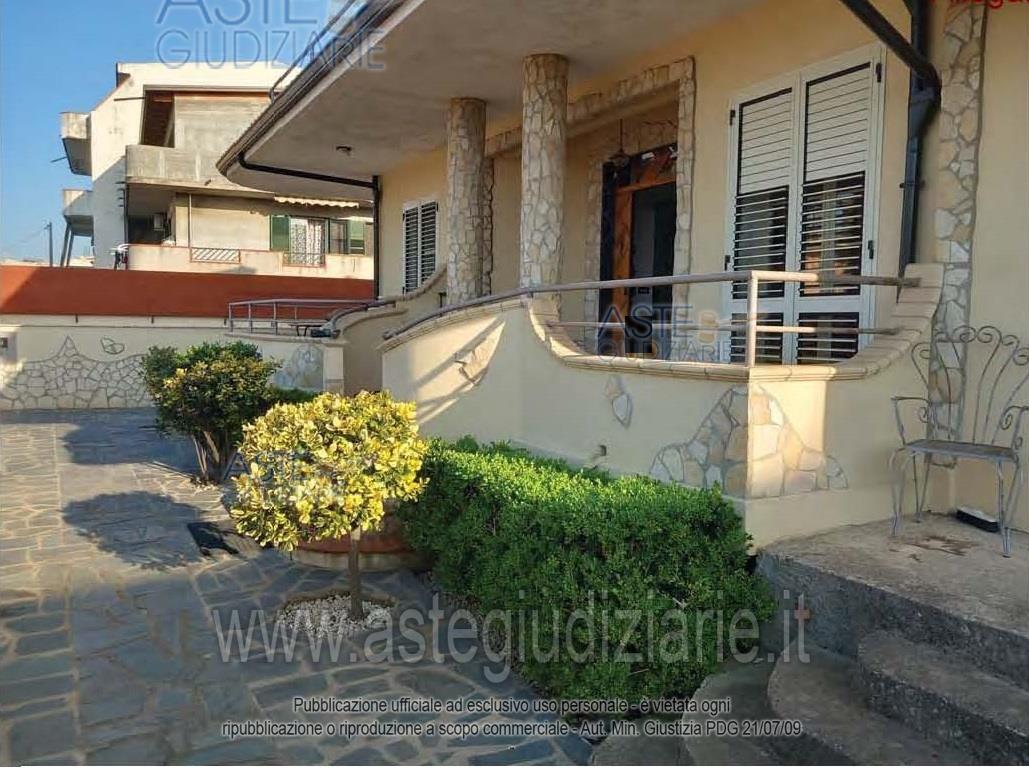 Foto: Immobile residenziale a Gioia Tauro (RC)
