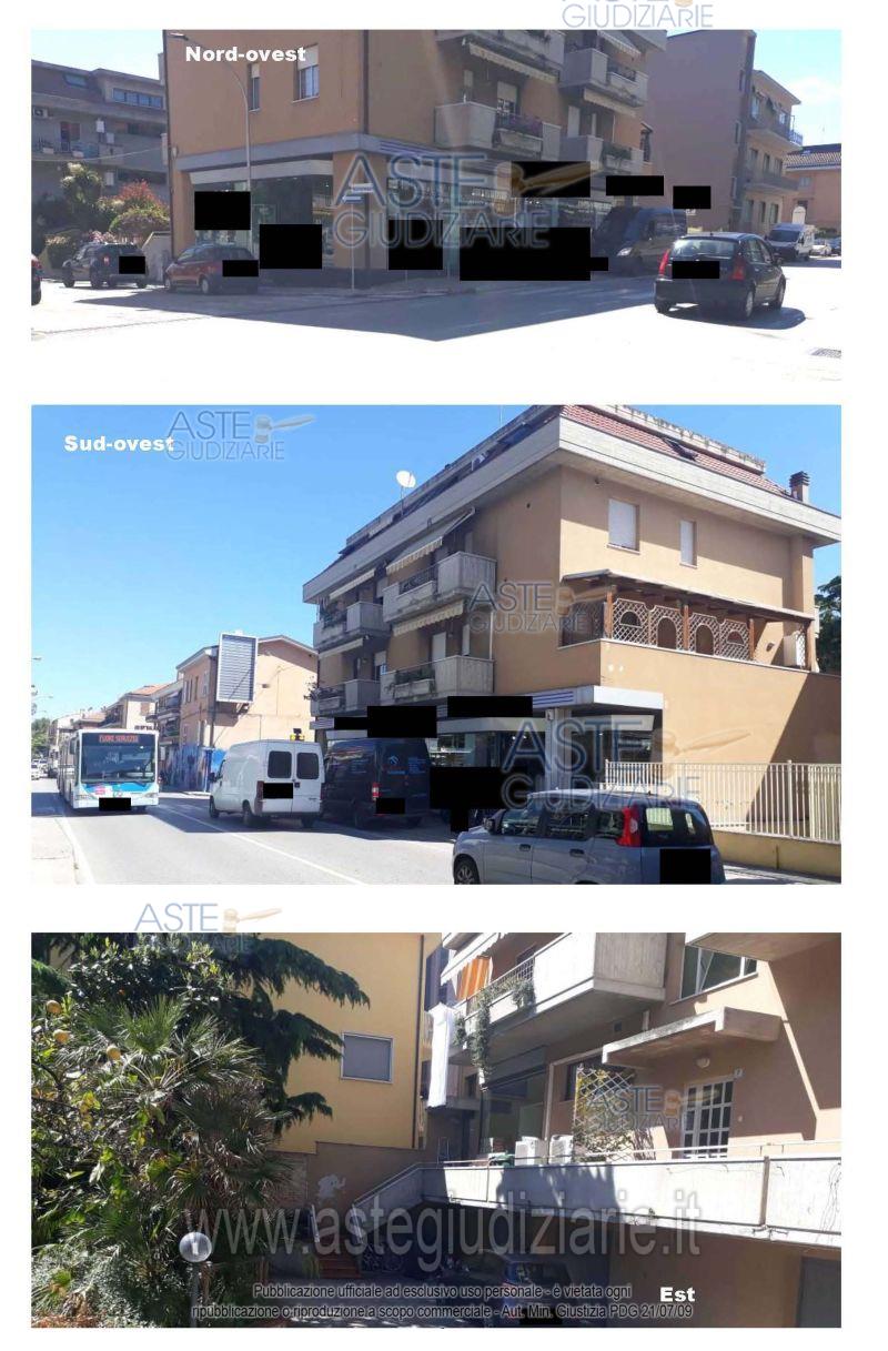 Foto: Immobile commerciale a San Benedetto del Tronto (AP)