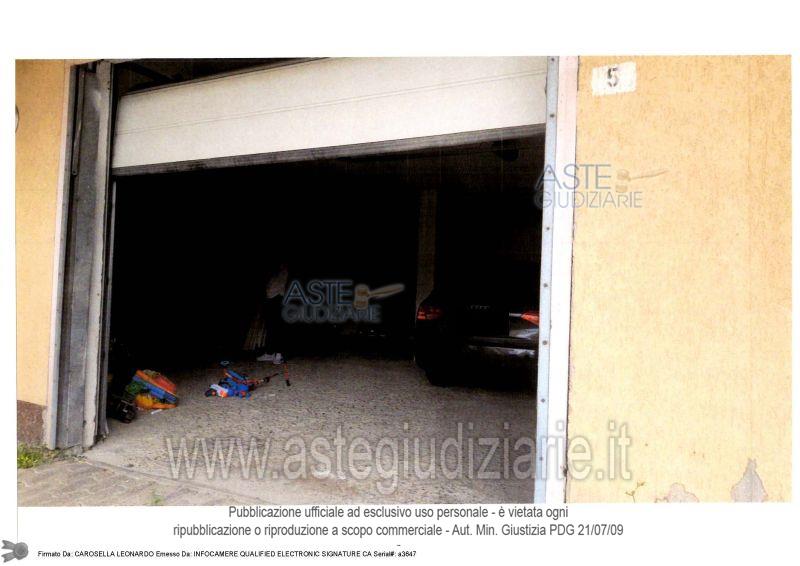 Photo: Immobile commerciale in Cappelle sul Tavo (PE)