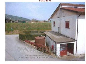 Foto: Immobile residenziale a Pescia (PT)
