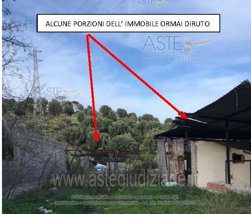 Foto: Immobile industriale a Melito di Porto Salvo (RC)