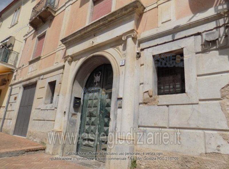 Foto: Immobile residenziale a Giffoni Valle Piana (SA)