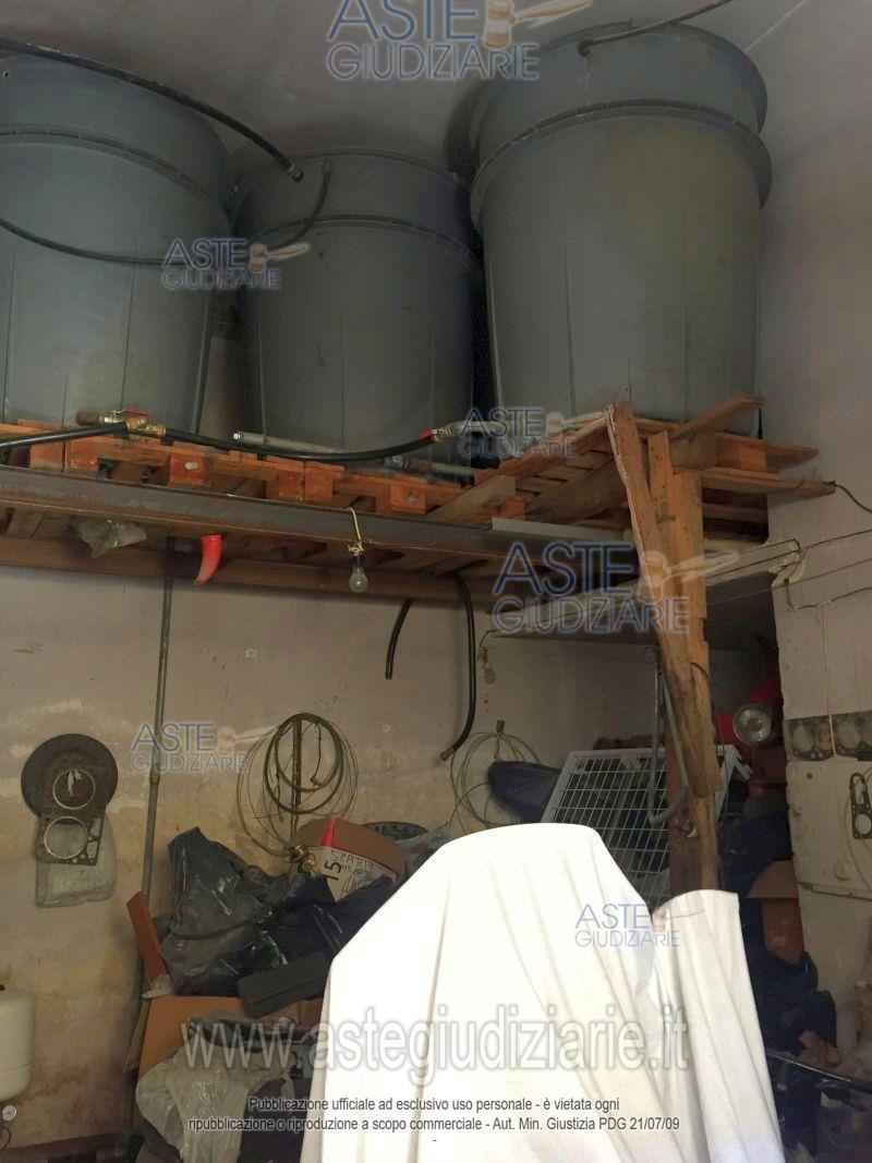 Photo: Immobile commerciale in Ribera (AG)