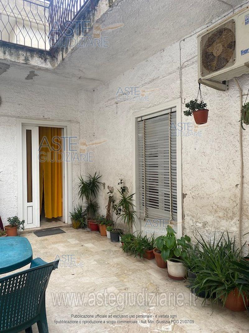 Foto: Immobile residenziale a Mondragone (CE)