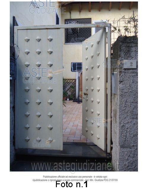APPARTAMENTO, GARAGE O AUTORIMESSA - Castellammare di Stabia