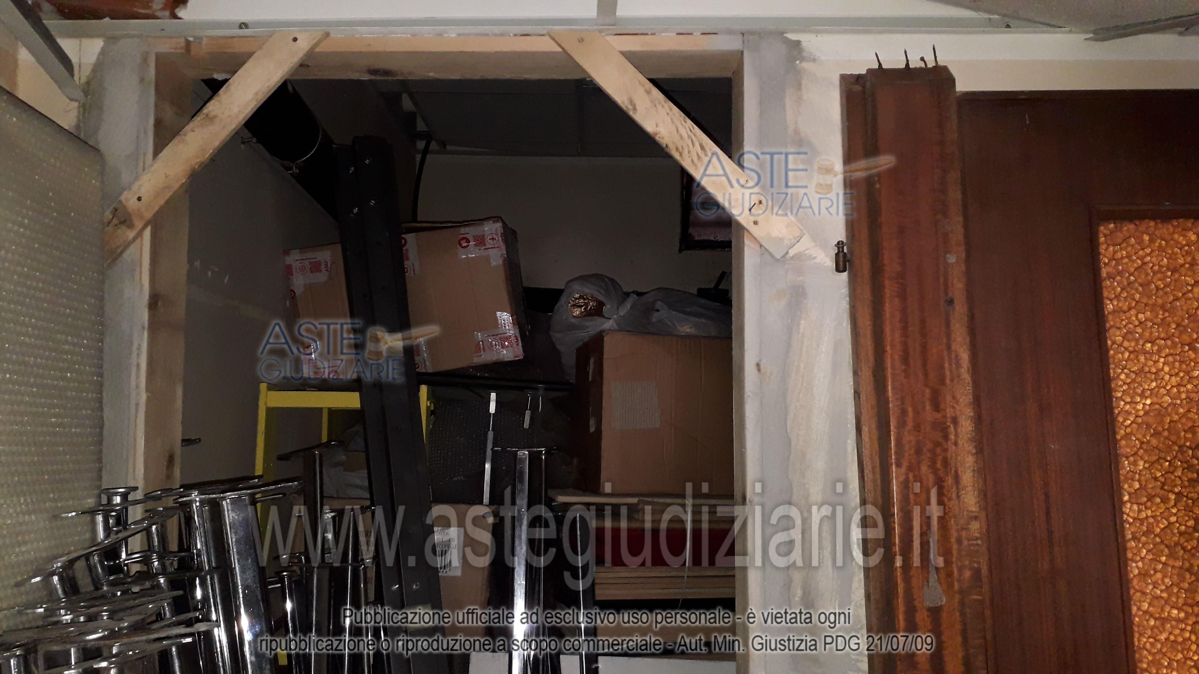 Photo: Immobile commerciale in Moncalieri (TO)