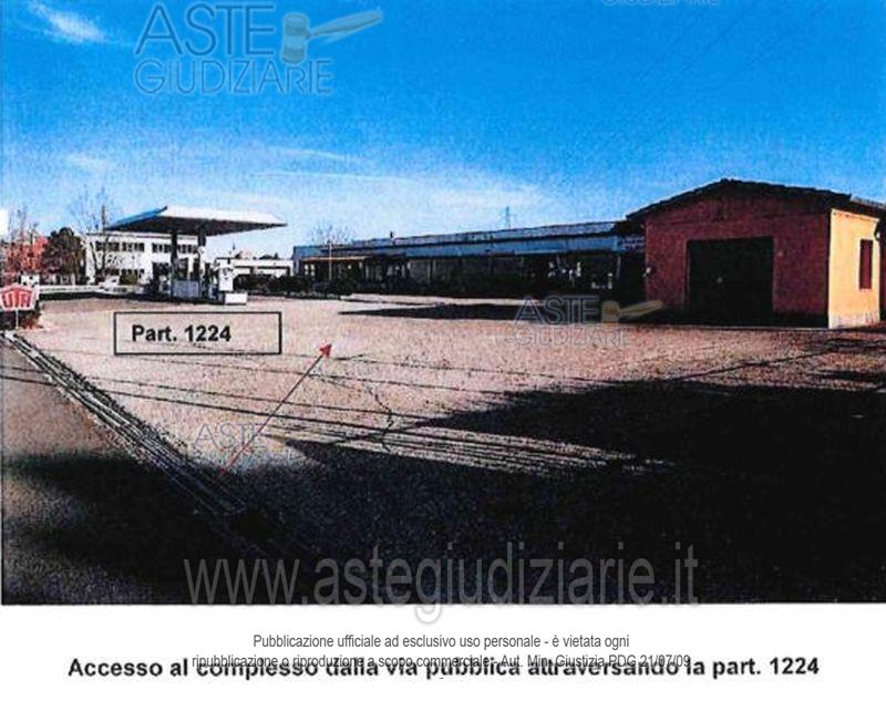 Photo: Immobile industriale in Piegaro (PG)