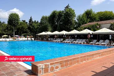 In vendita Disco-Restaurant nel paesaggio toscano  - Aste tra privati